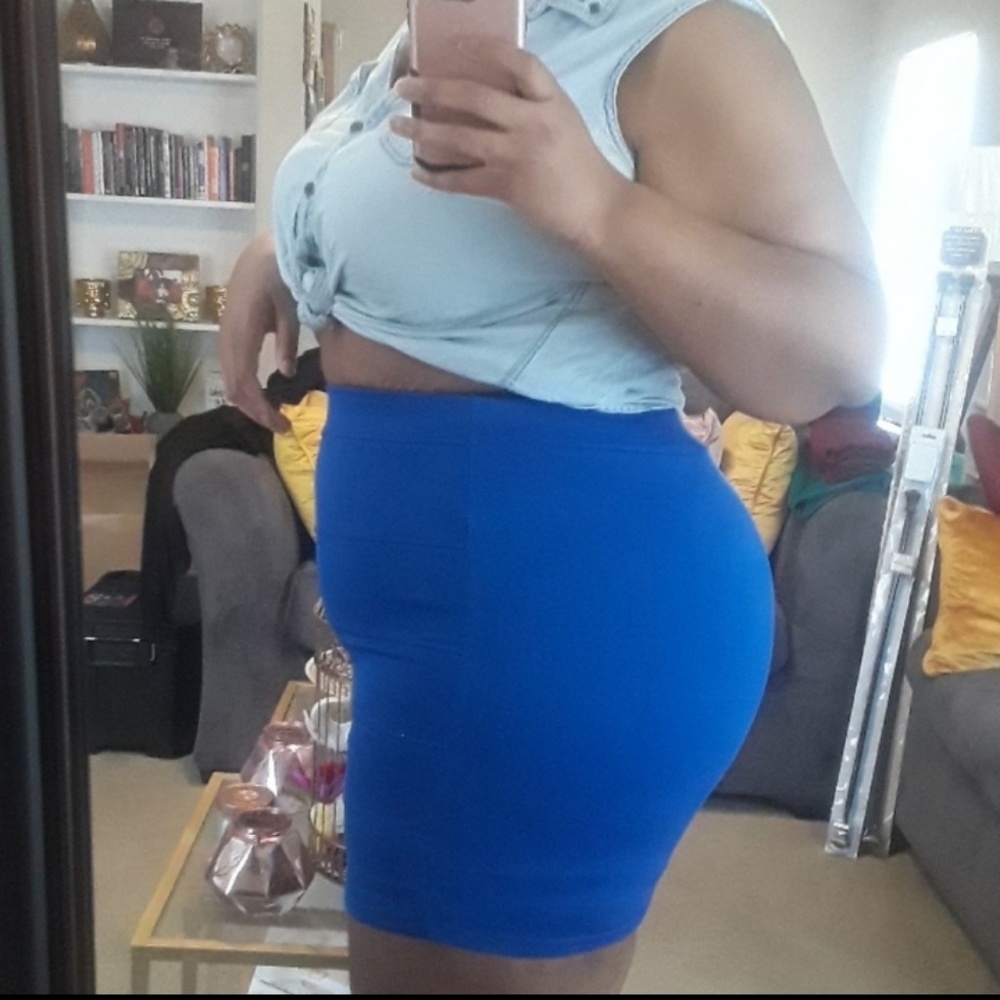 Like New royal blue bodycon mini skirt